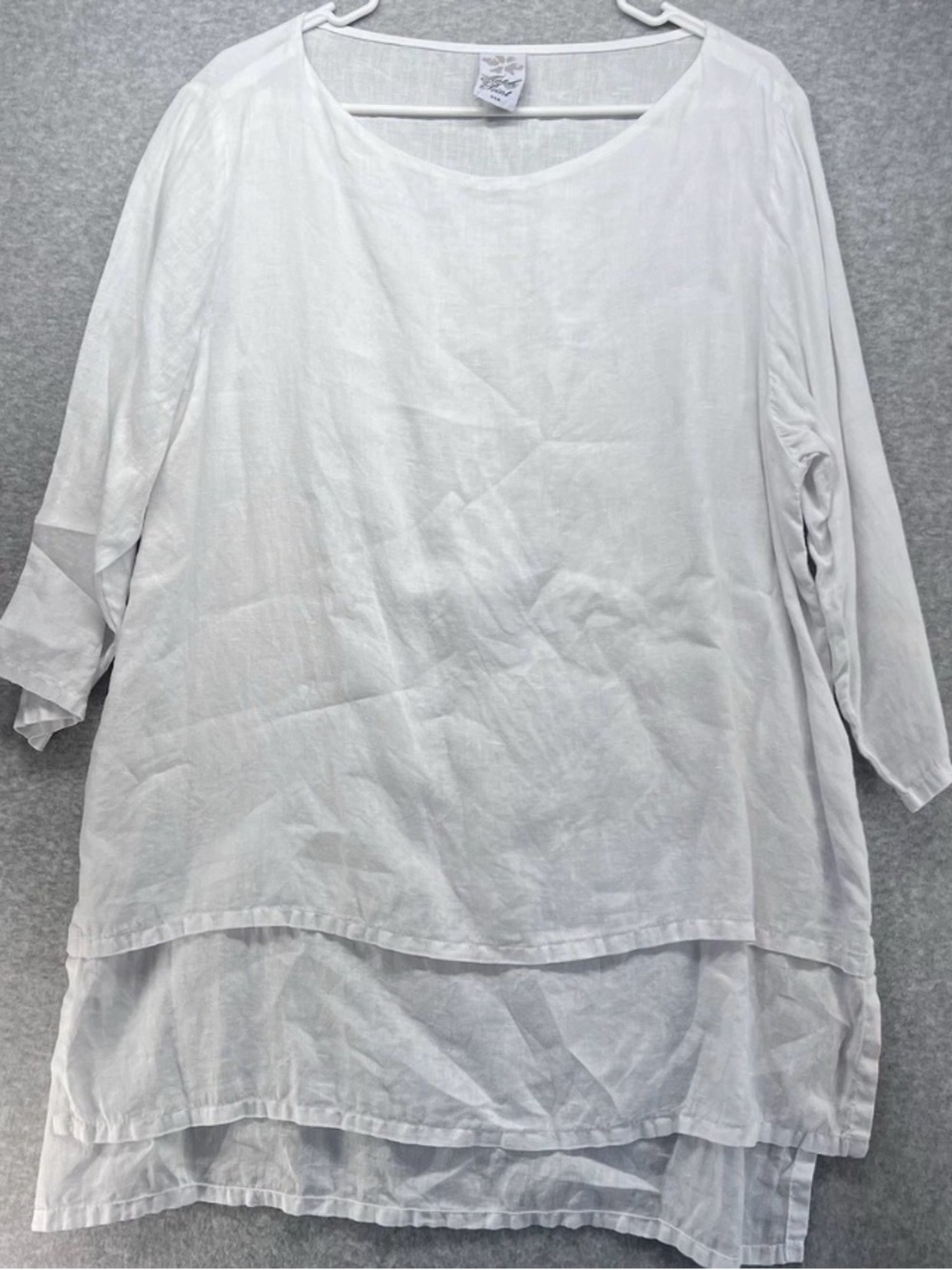 Lightweight White Layered Scoop-Neck Tunic
